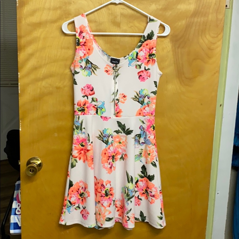 I’m selling  rue 21 dress wore once